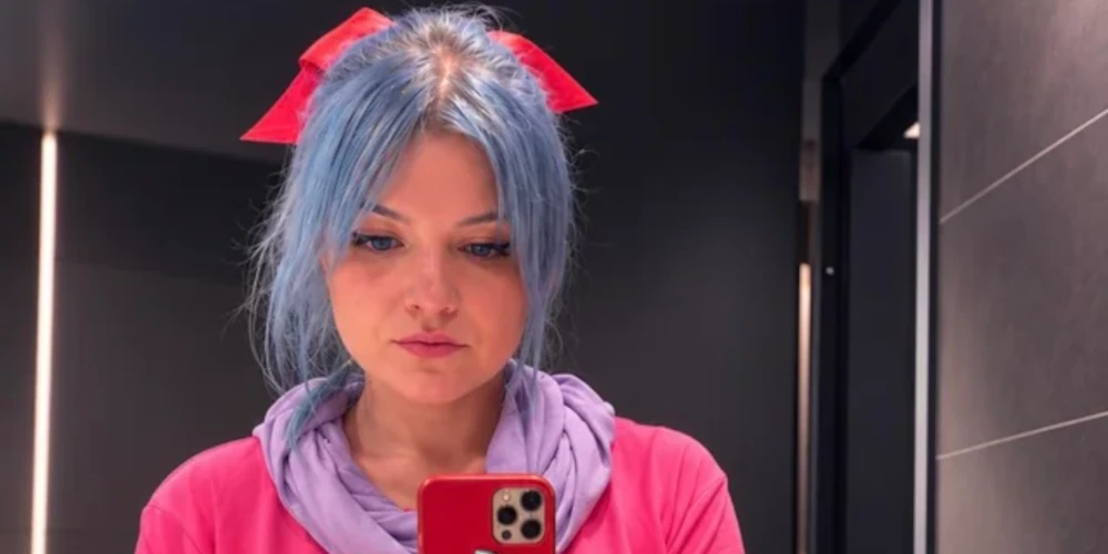 Bulma (Dragon Ball) - cosplay por Faery Fa