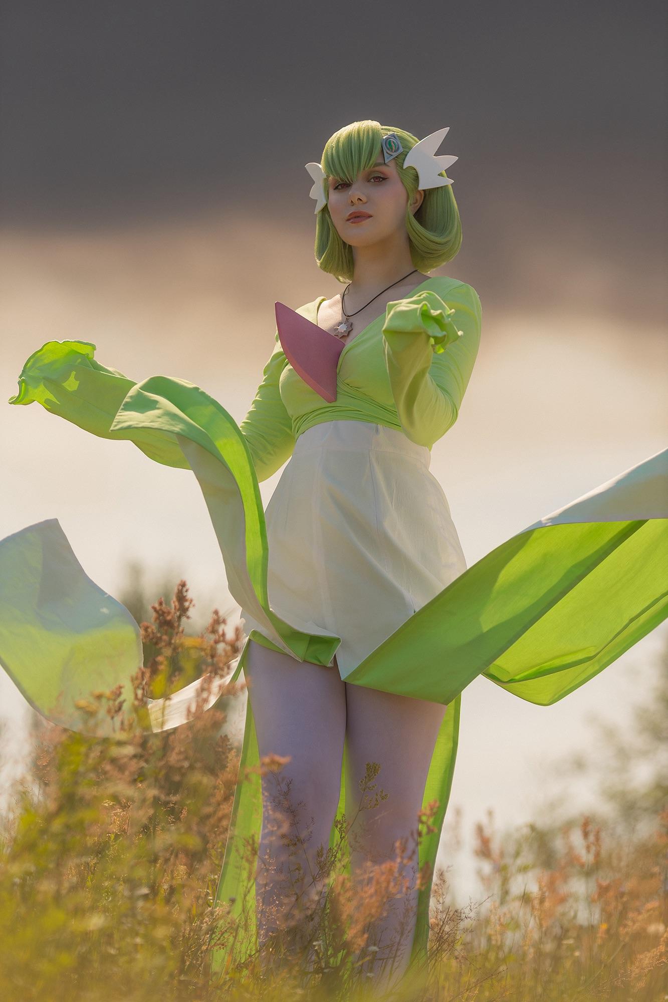 Gardevoir - cosplay por Aava Hime
