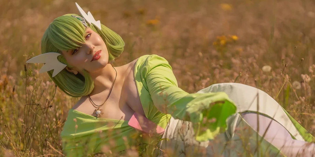 Gardevoir (Pokémon) - cosplay por Aava Hime